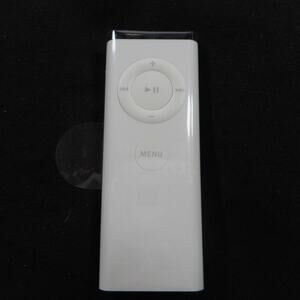 New Apple Remote Control for Apple TV/Mac A1156 - Sealed!